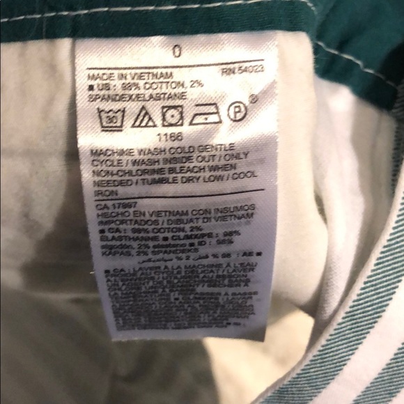 Old Navy Green and White Stripe Shorts - Picture 5 of 6